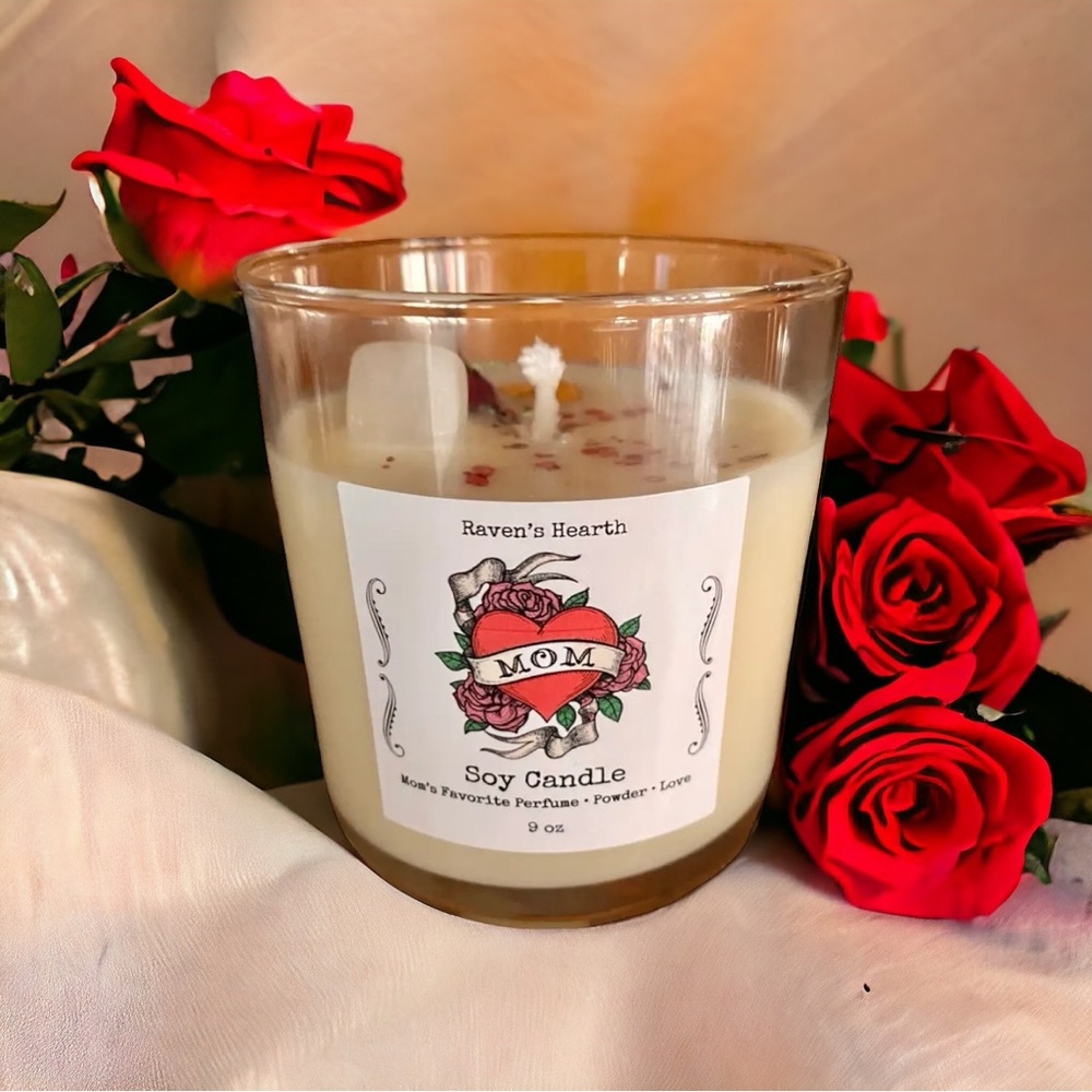 MOM Candle for Mother’s Day | Smells like Mom’s Perfume | Vegan